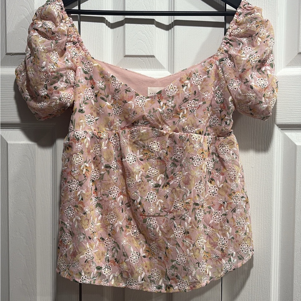 Dee Elly Floral Blouse in Pink